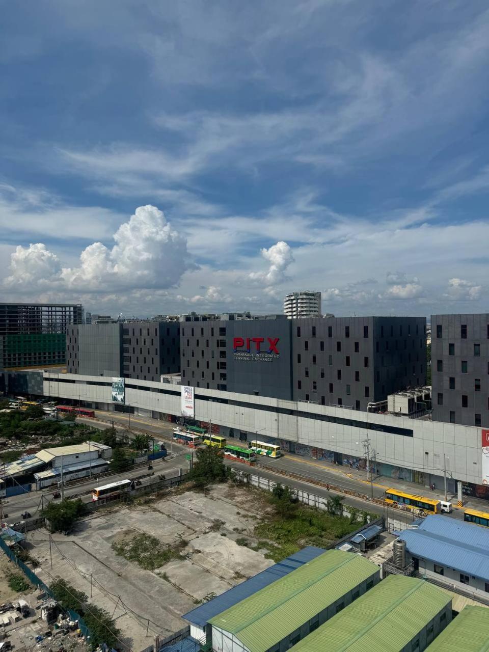 L Condotel Paranaque City 外观 照片