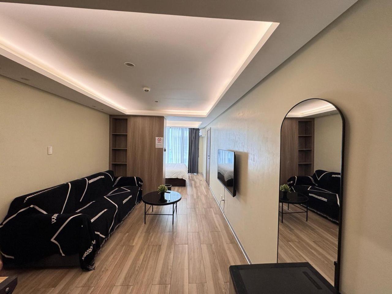 L Condotel Paranaque City 外观 照片